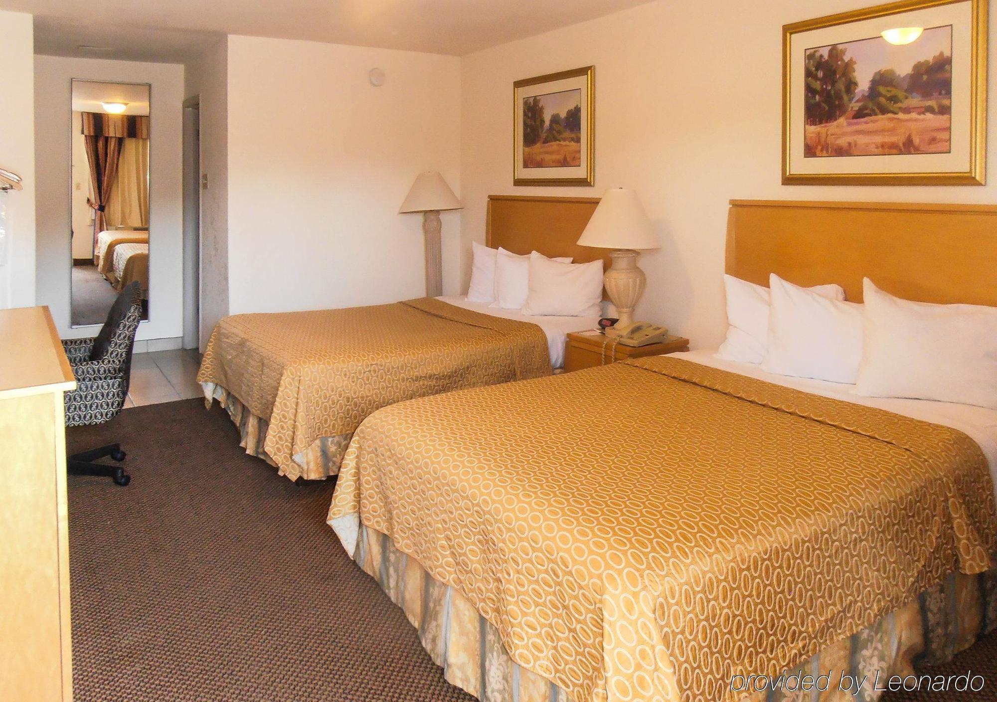 Desert Sands Inn & Suites Albuquerque Exteriör bild